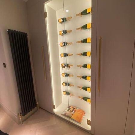 Luxury Georgian Apartment - 5 Minute Walk To Spa Bath Exterior photo