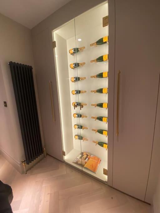 Luxury Georgian Apartment - 5 Minute Walk To Spa Bath Exterior photo
